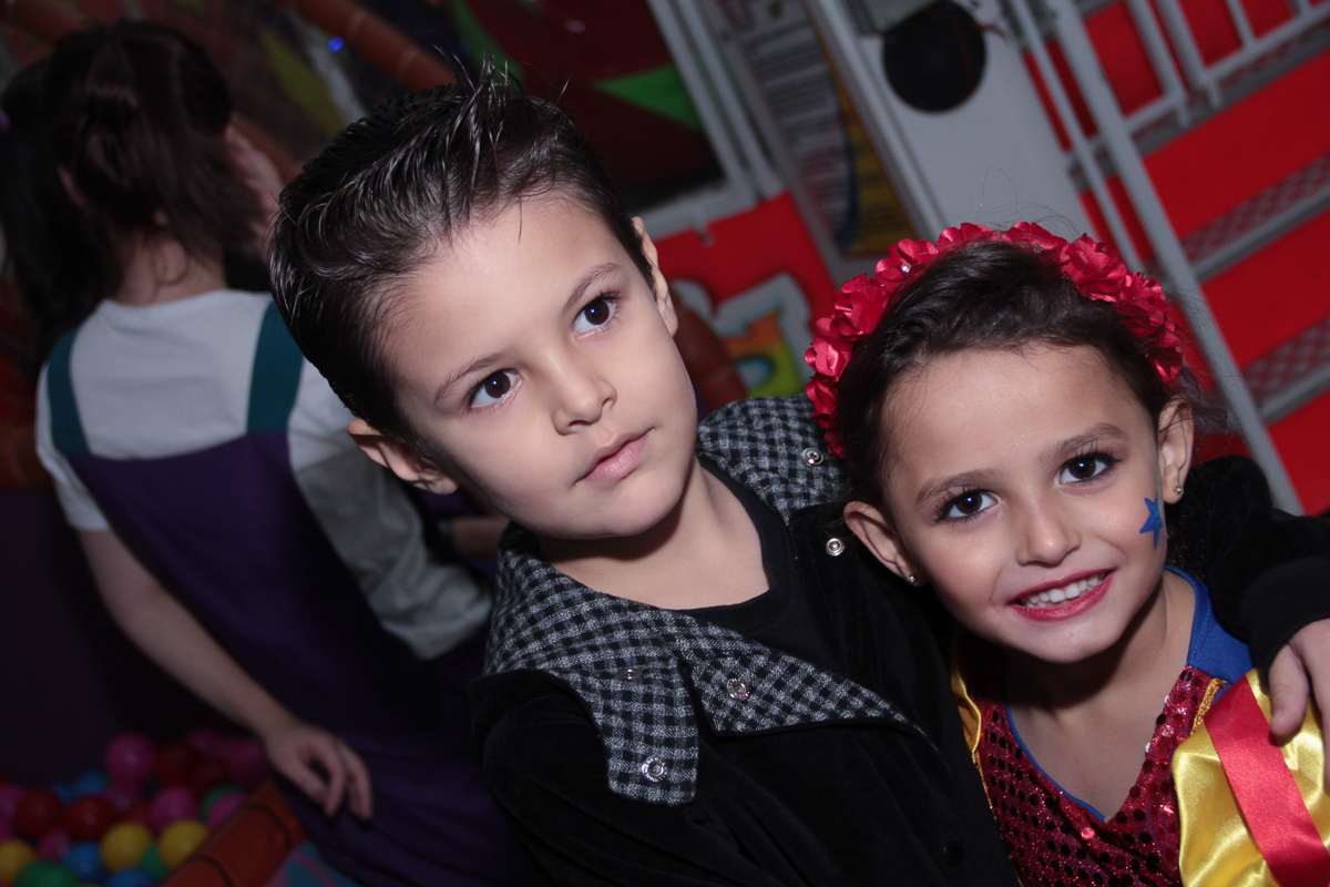 fotografia infantil, filmagem de festa infantil, foto e filmagem infantil, foto e vídeo de festa infantil, fotógrafo de festa infantil, fotógrafo de aniversário infantil, fotógrafo profissional infantil, fotógrafo