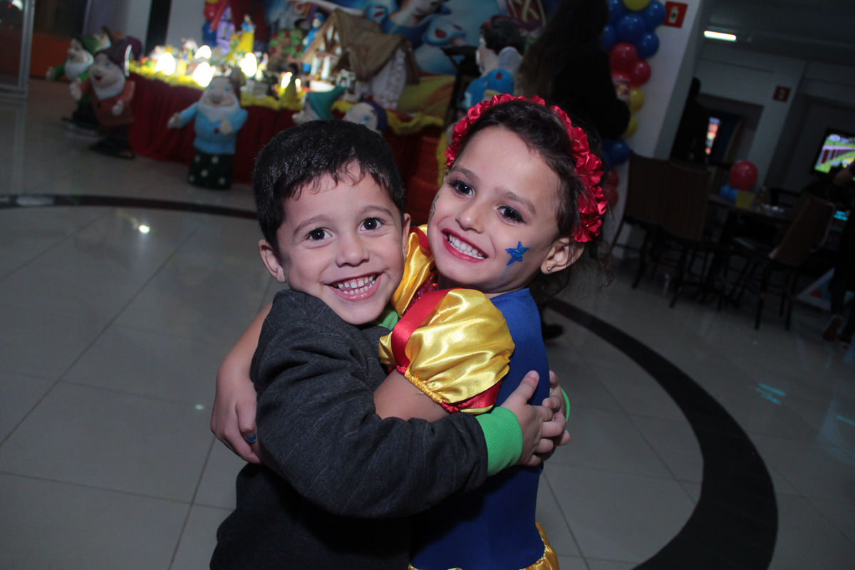 fotografia infantil, filmagem de festa infantil, foto e filmagem infantil, foto e vídeo de festa infantil, fotógrafo de festa infantil, fotógrafo de aniversário infantil, fotógrafo profissional infantil, fotógrafo