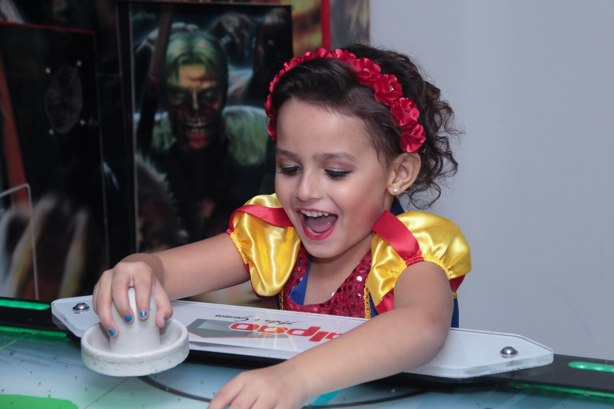 fotografia infantil, filmagem de festa infantil, foto e filmagem infantil, foto e vídeo de festa infantil, fotógrafo de festa infantil, fotógrafo de aniversário infantil, fotógrafo profissional infantil, fotógrafo