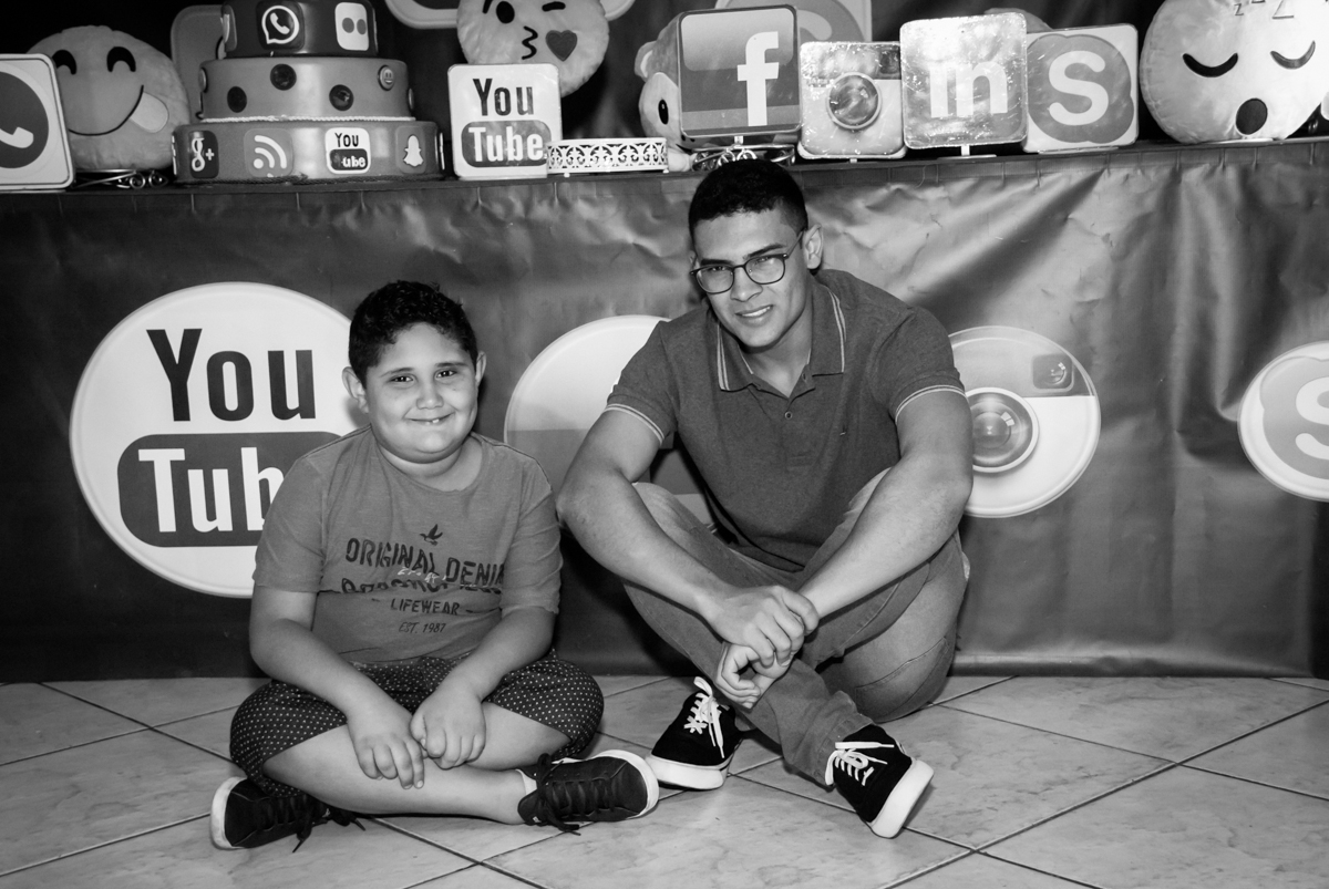 Os irmãos juntos eternizados em uma foto