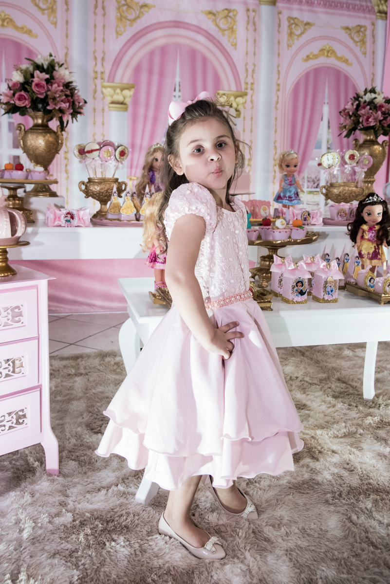 A irmã também quer posar para a foto