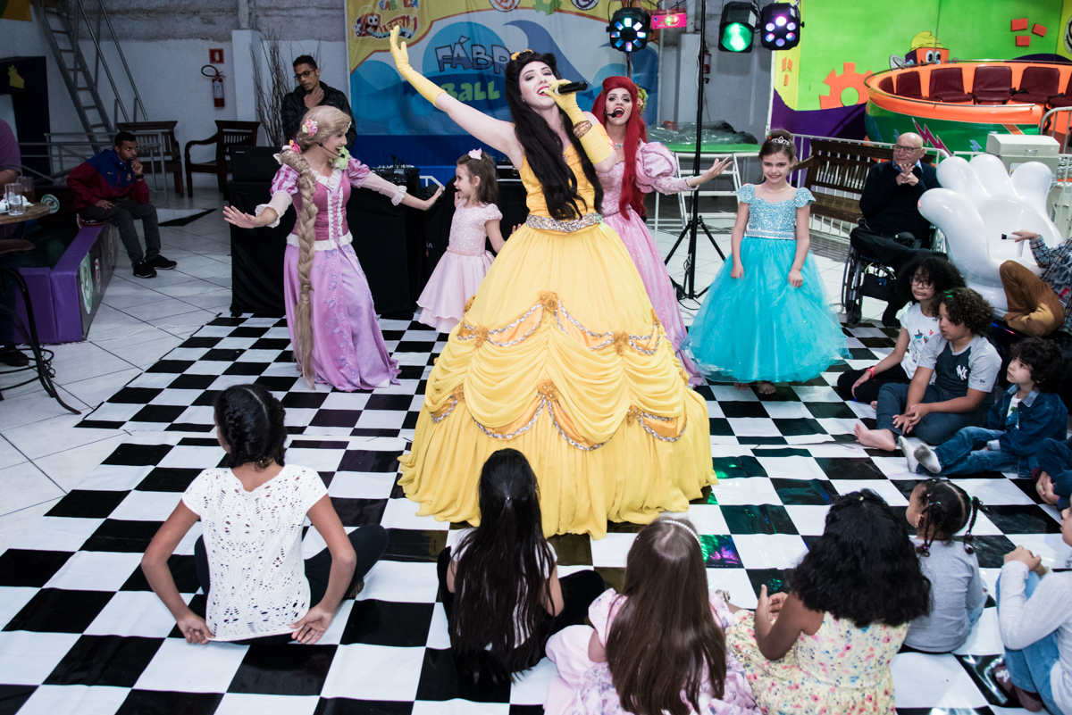 O show continua com as princesas