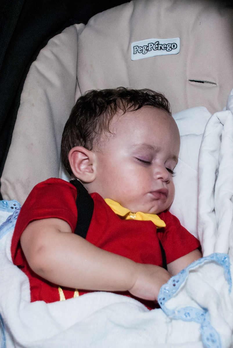 final de festa em um soninho gostoso