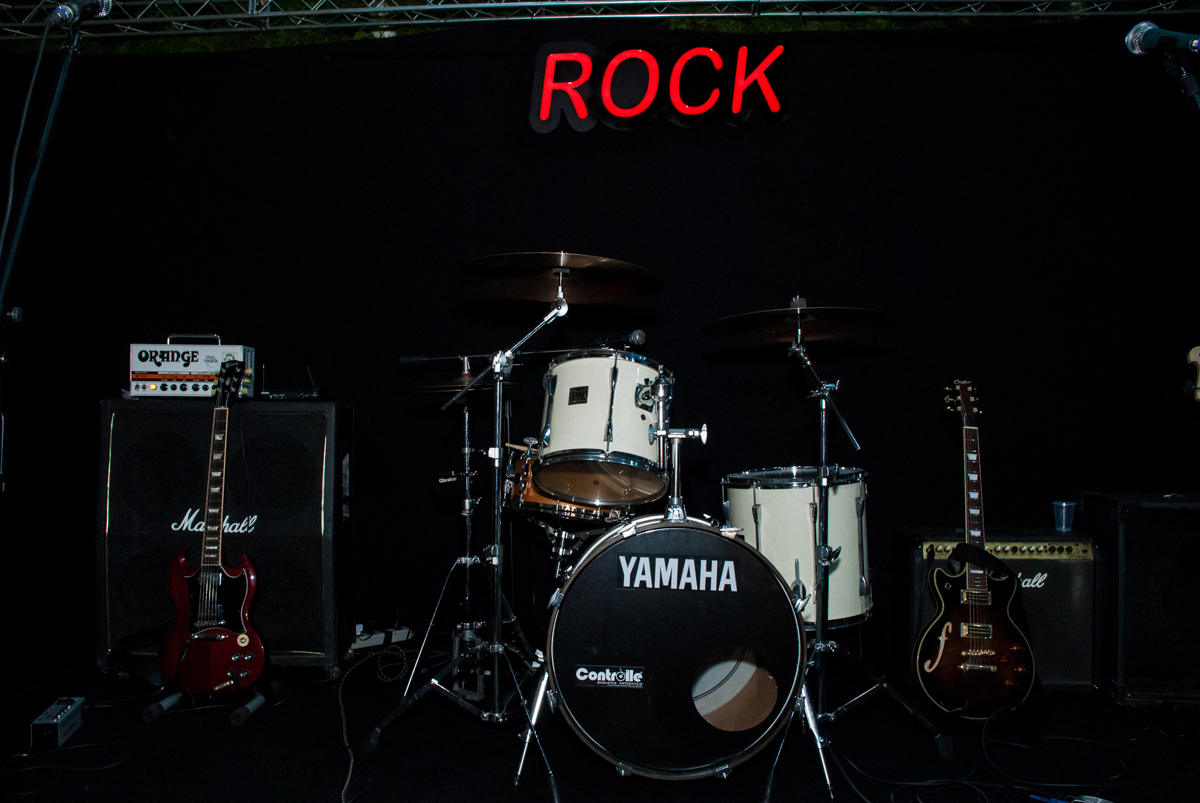 Banda pronta para inicio do show