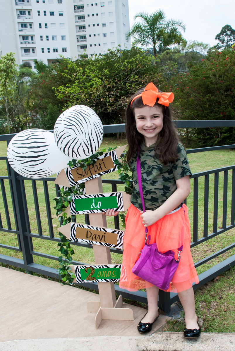 A imã foi receber os presentes