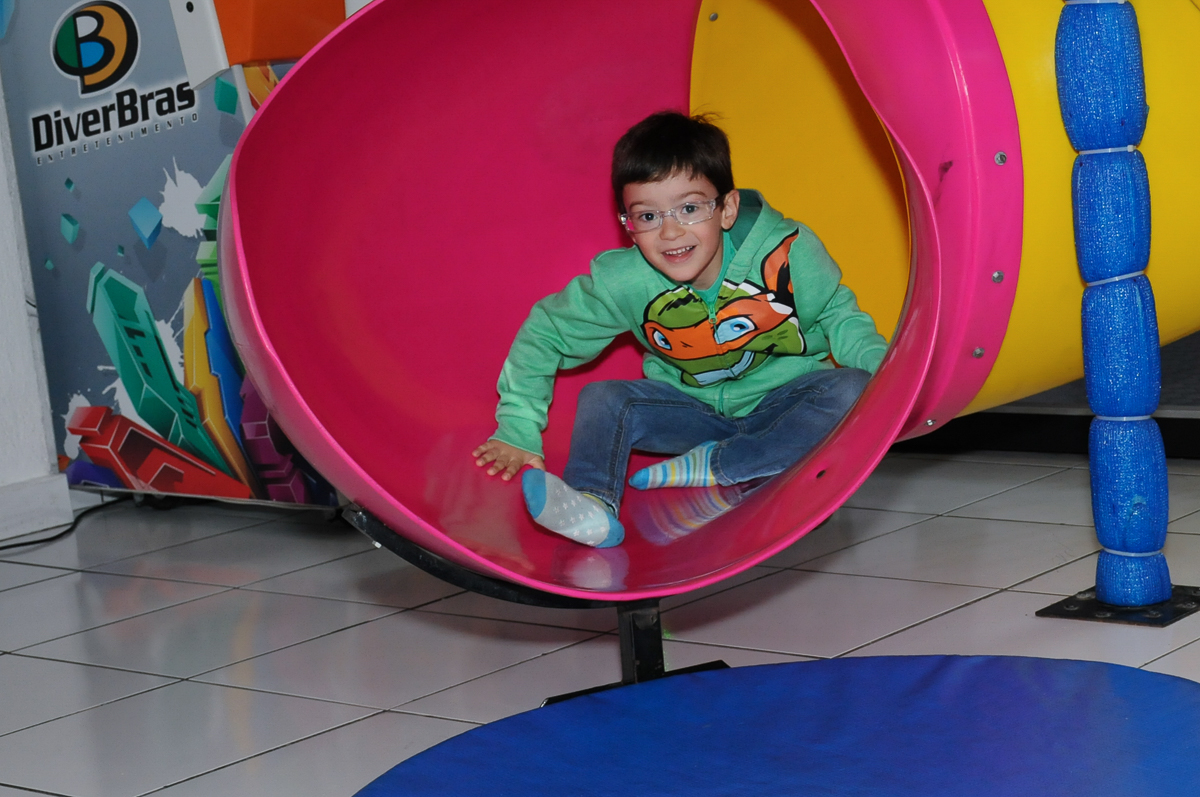 fotografia infantil, filmagem de festa infantil, foto e filmagem infantil, foto e vídeo de festa infantil, fotógrafo de festa infantil, fotógrafo de aniversário infantil, fotógrafo profissional infantil, fotógrafo