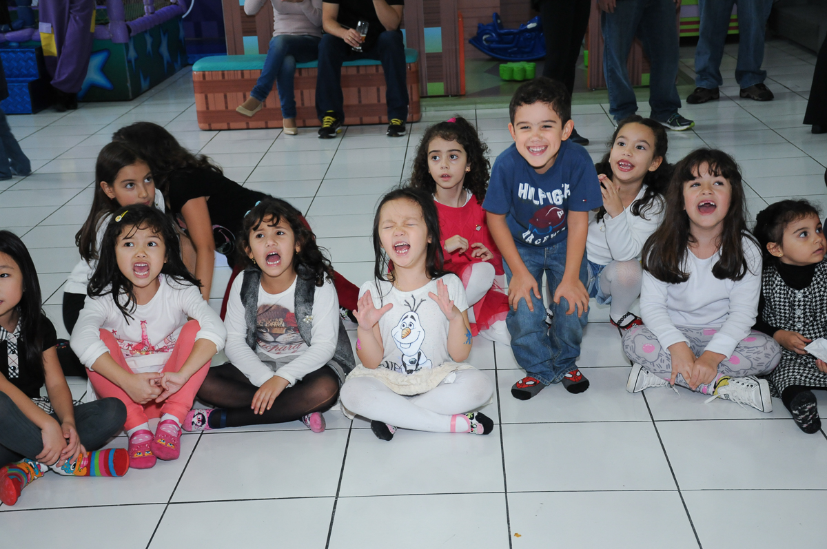 fotografia infantil, filmagem de festa infantil, foto e filmagem infantil, foto e vídeo de festa infantil, fotógrafo de festa infantil, fotógrafo de aniversário infantil, fotógrafo profissional infantil, fotógrafo