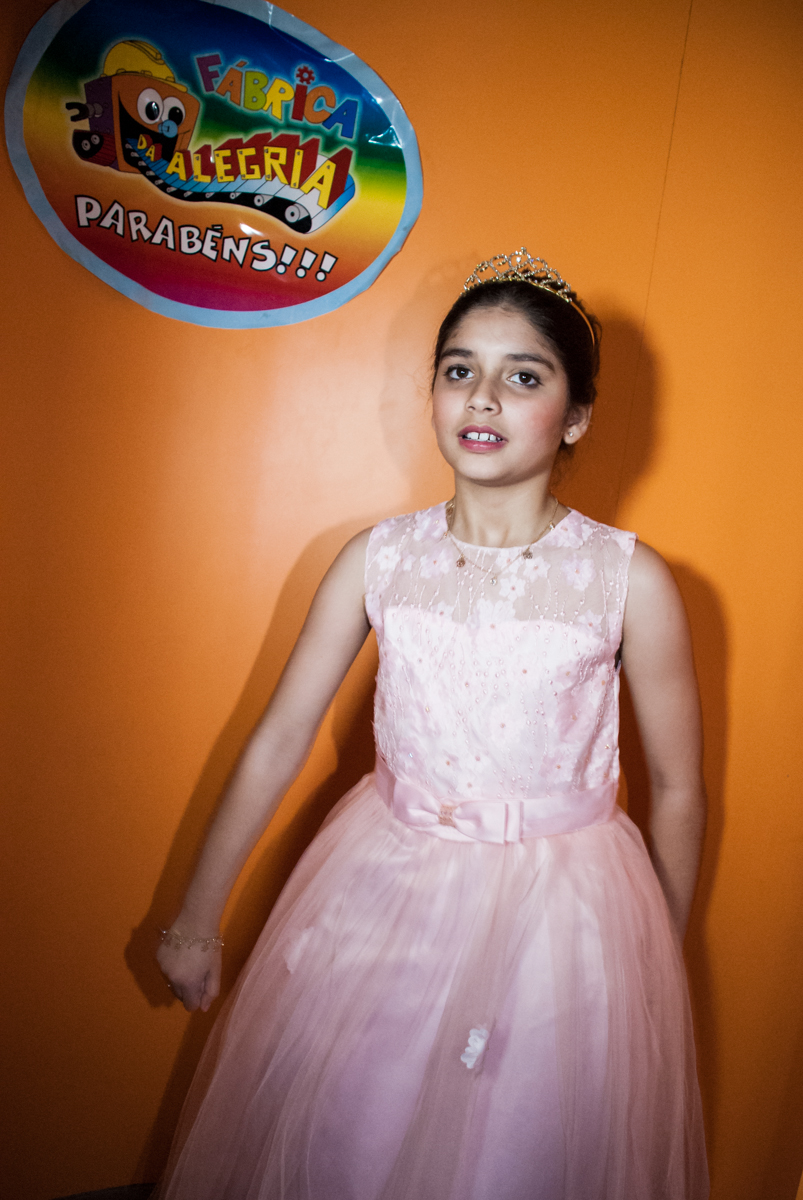 saindo da máquina do paraabéns