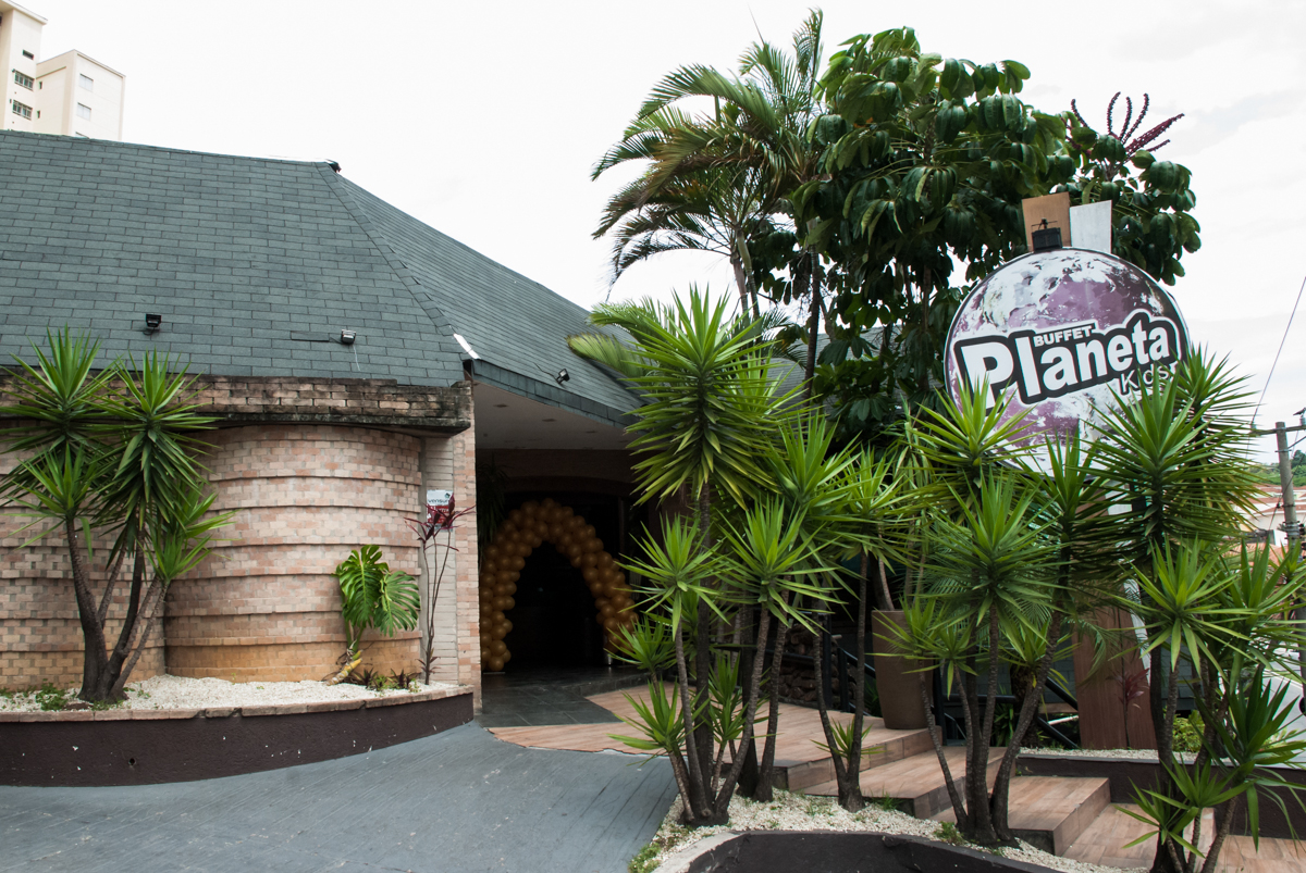 Aniversário de Maya 1 ano, festa realizada no Buffet Planeta Kids, Lapa, São Paulo, tema da festa A Bela e a Fera