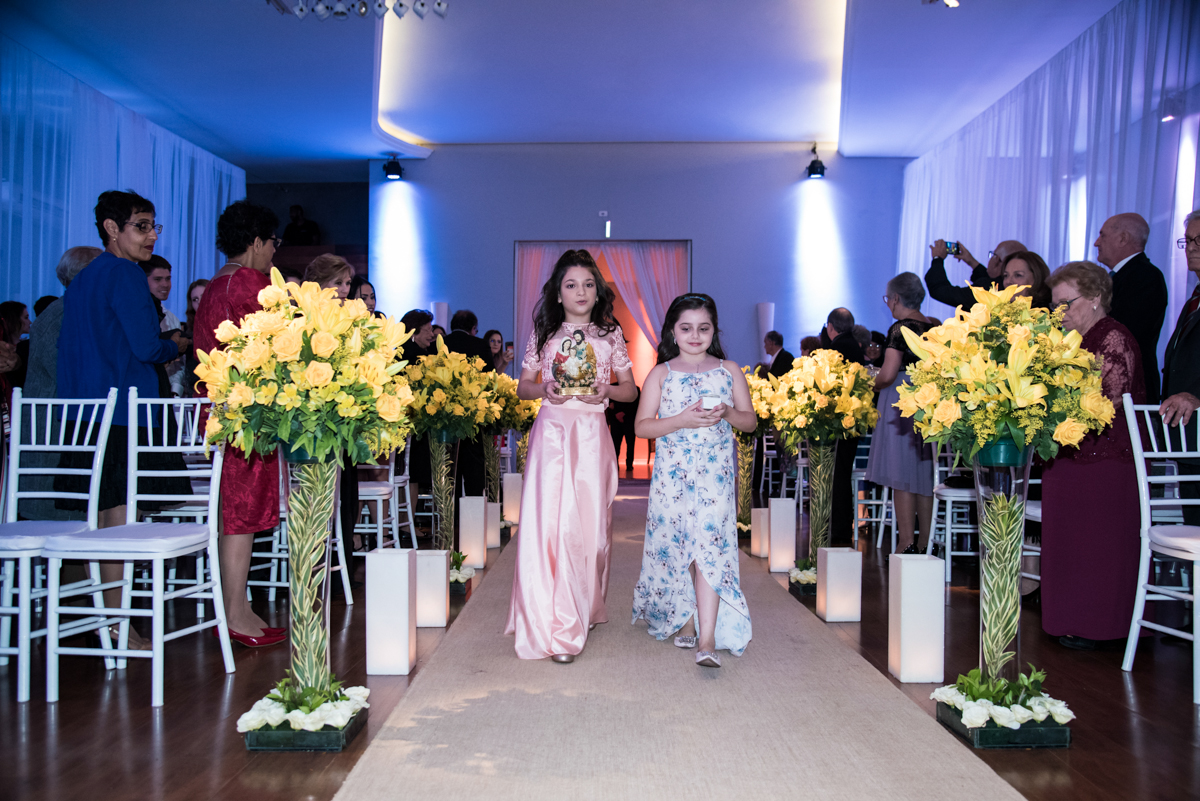 entrada das netas para a cerimônia