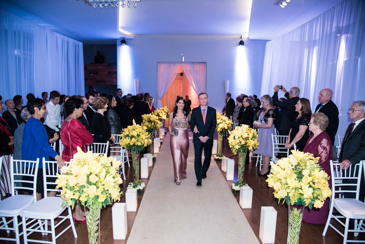 entrada dos filhos para a bodas