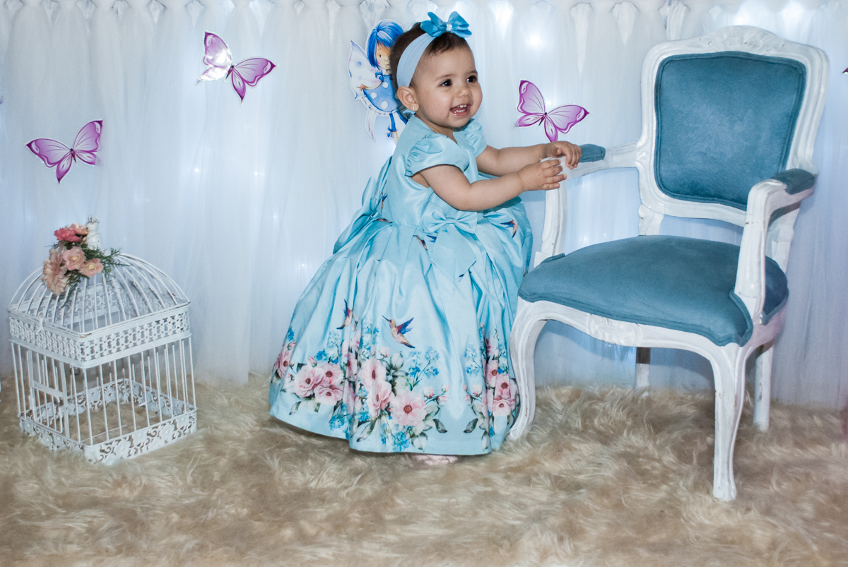 Fazendo fotos com uma linda modelo