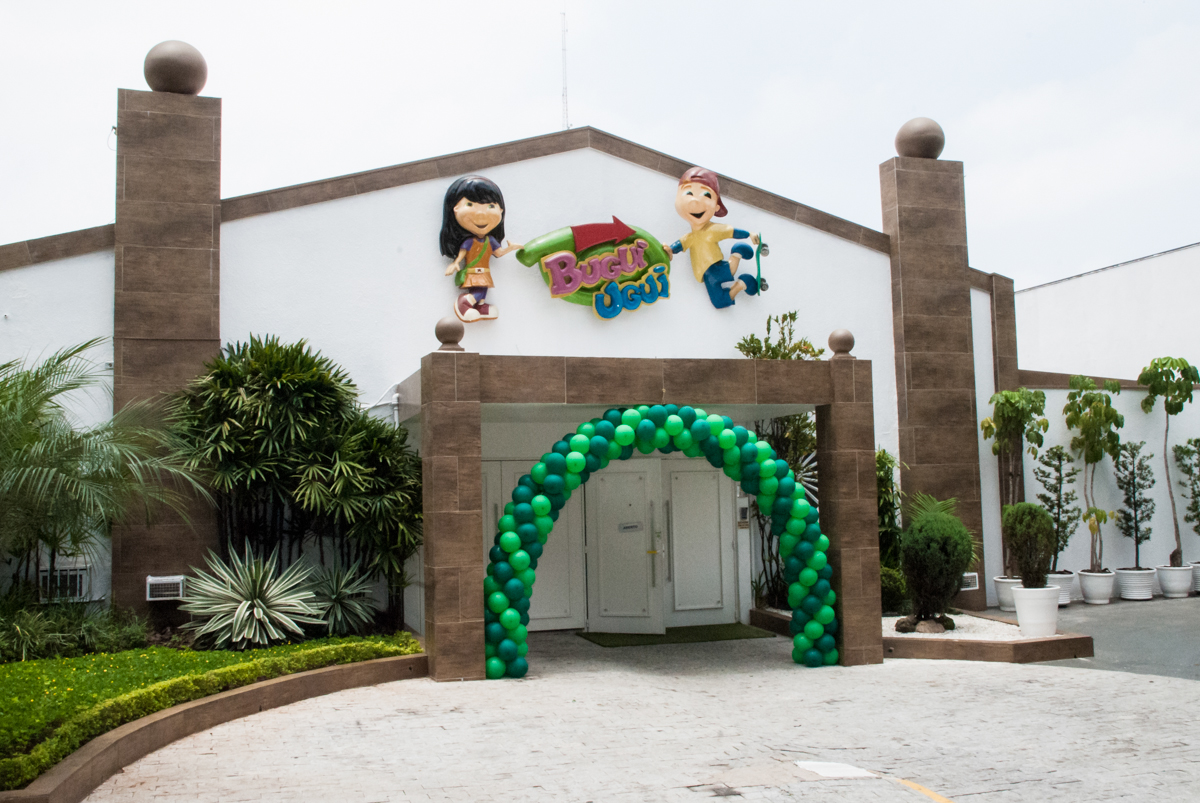 Buffet Bugui Ugui, Vila Santa Catarina, São Paulo, aniversário de Gabriel 3 anos, tema da festa Jurassick Parck