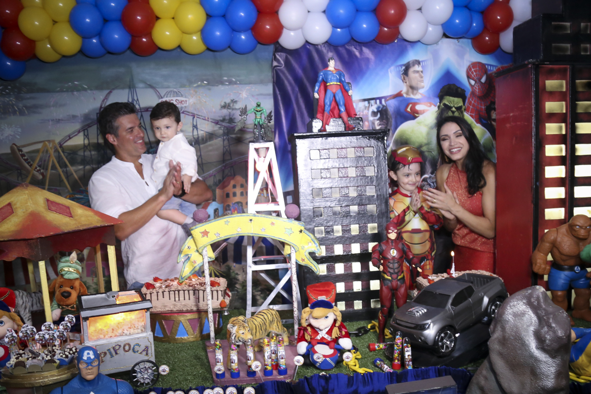 Parabéns animado dos aniversariante