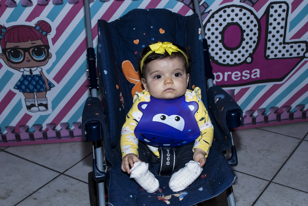 A bebê também se diverte na festa