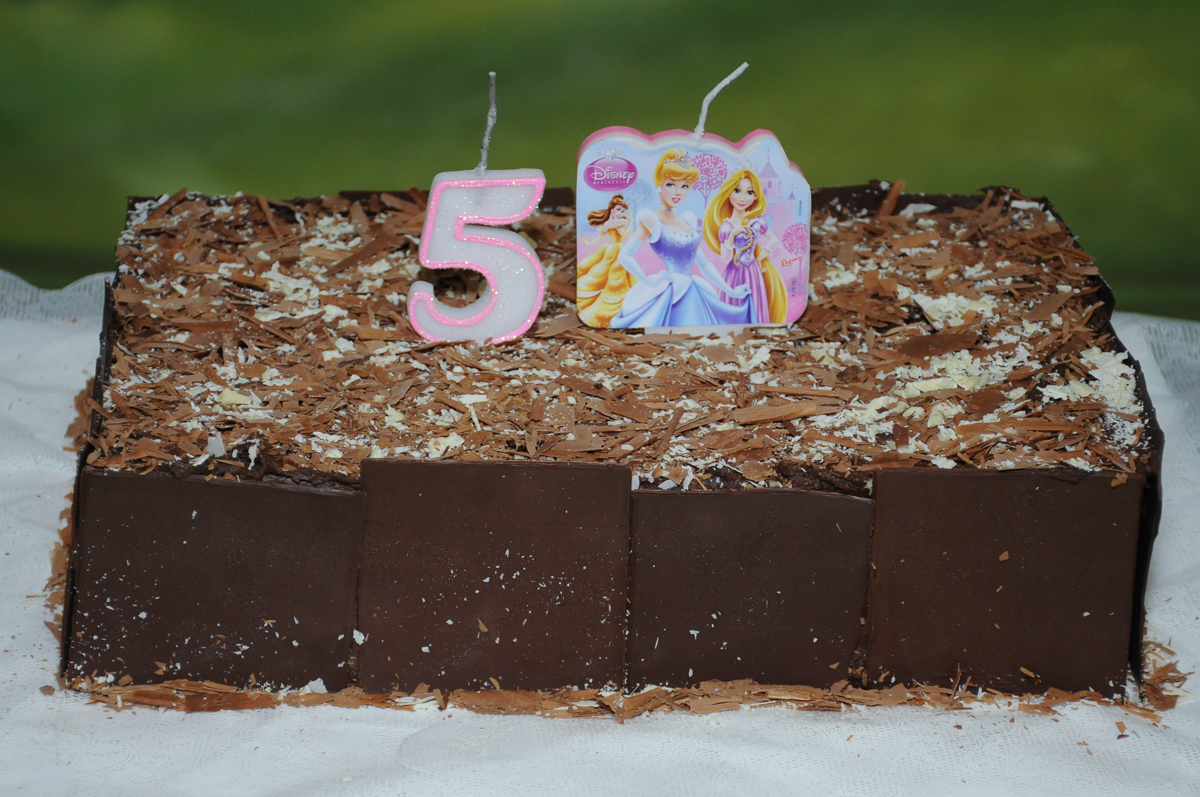 Fotografia do bolo no Buffet Magic Joy