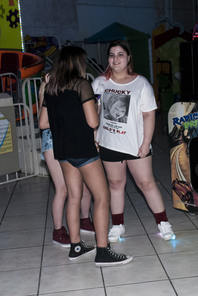 As amigas se prepararam para dançar muito