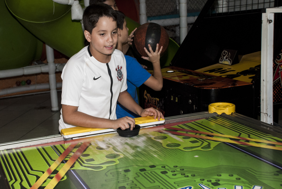 jogo de futebol de mesa animado