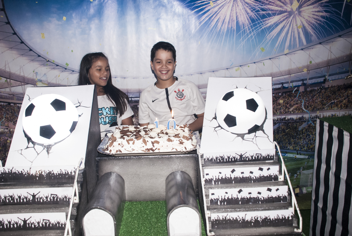 Muita alegria no parabéns