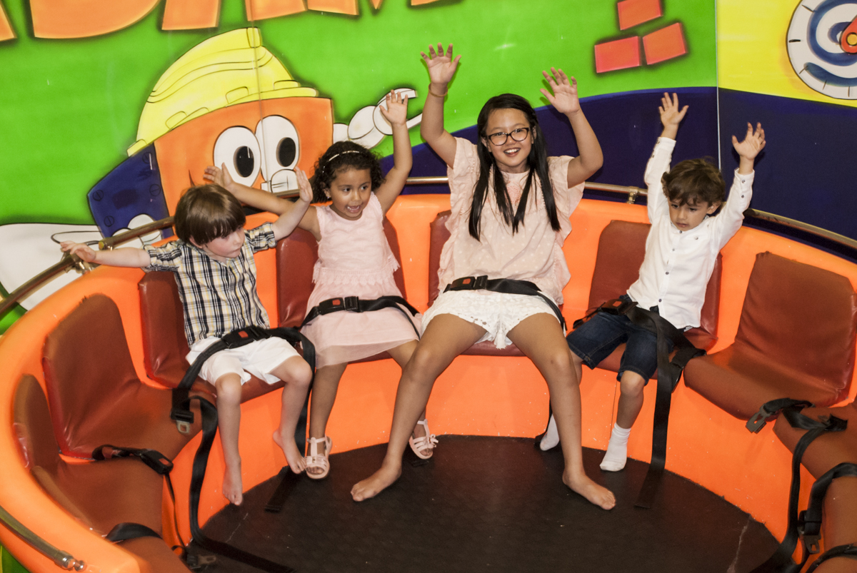 emoção no brinquedo labamba