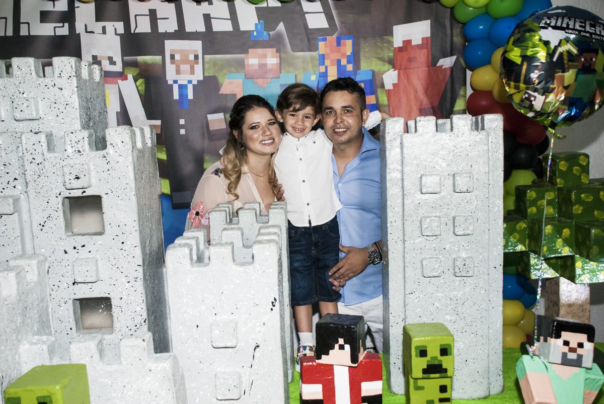 entrada da família para a festa