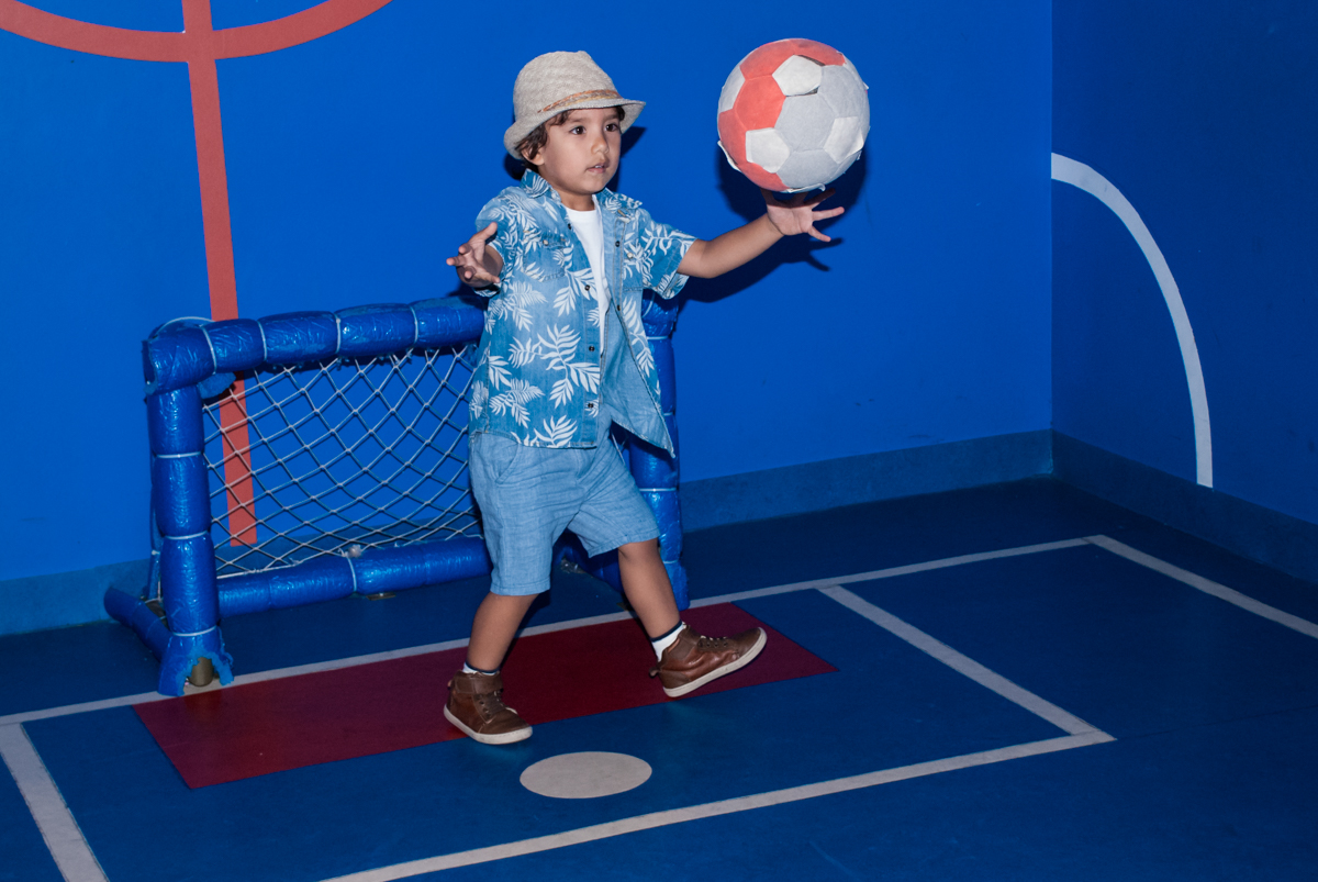 preparando para fazer gol