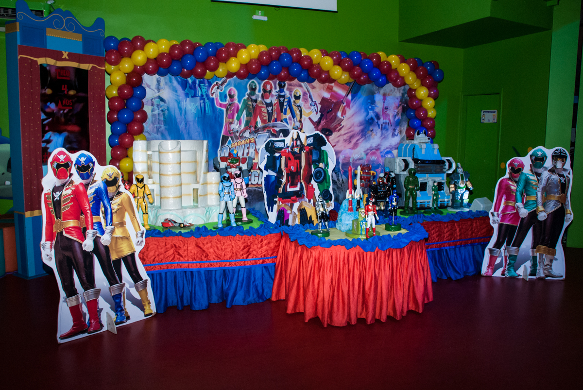 Mesa temática Power Rangers