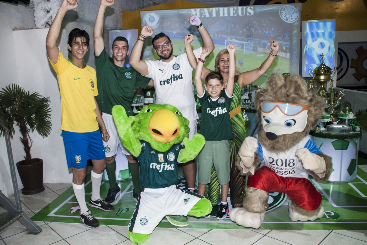 foto divertida com os personagens