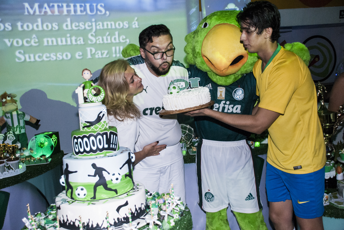 O pai também faz aniversário