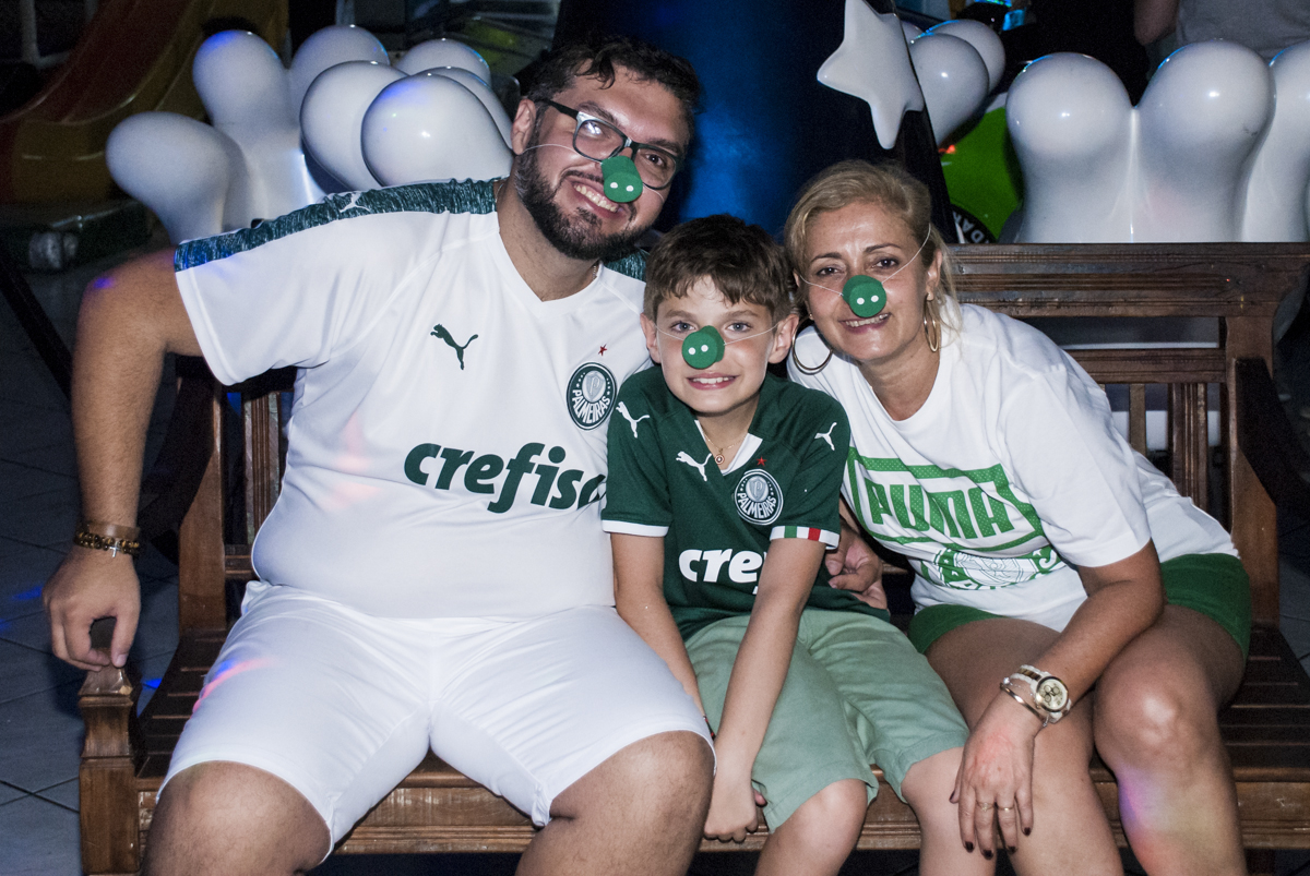 final da festa com o nariz do porco