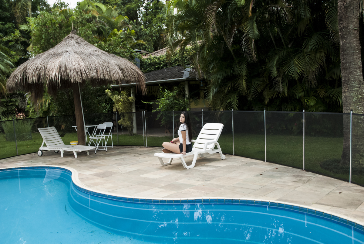 descontração nas fotos da piscina