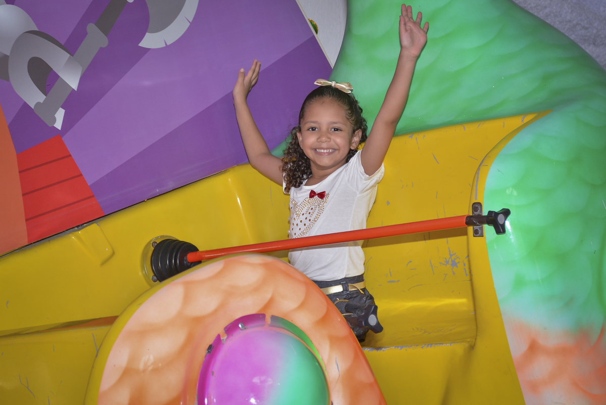 subindo bem alto no barco vick