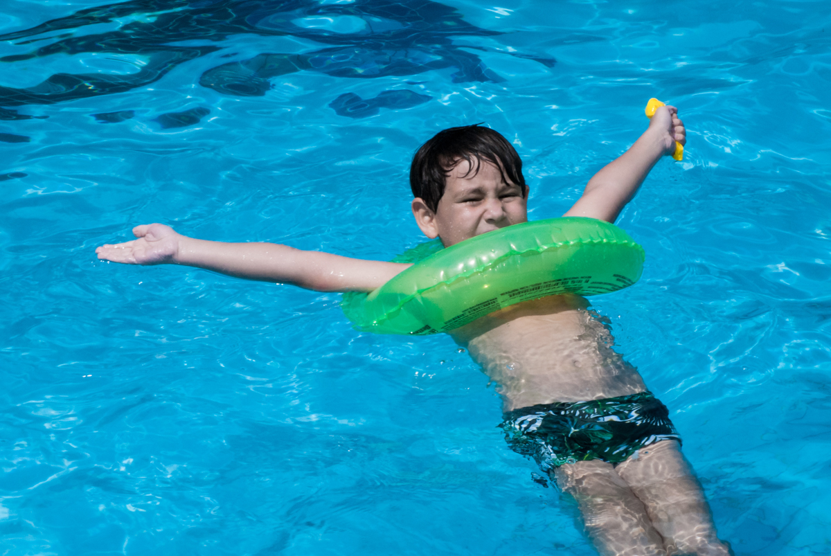 muito calor, bom para curtir piscina
