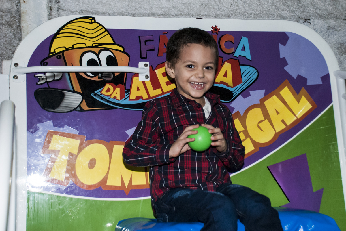 diversão garantida no tombo legal