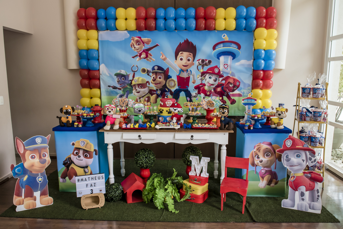 Aniversário de Matheus 3 anos, festa realizada no condomínio Morumbi, São Paulo, tema patrulha canina