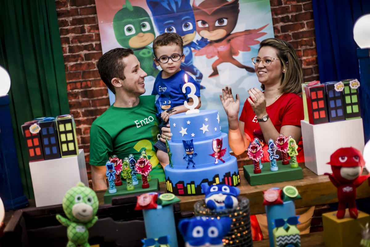 parabéns animado do aniversariante