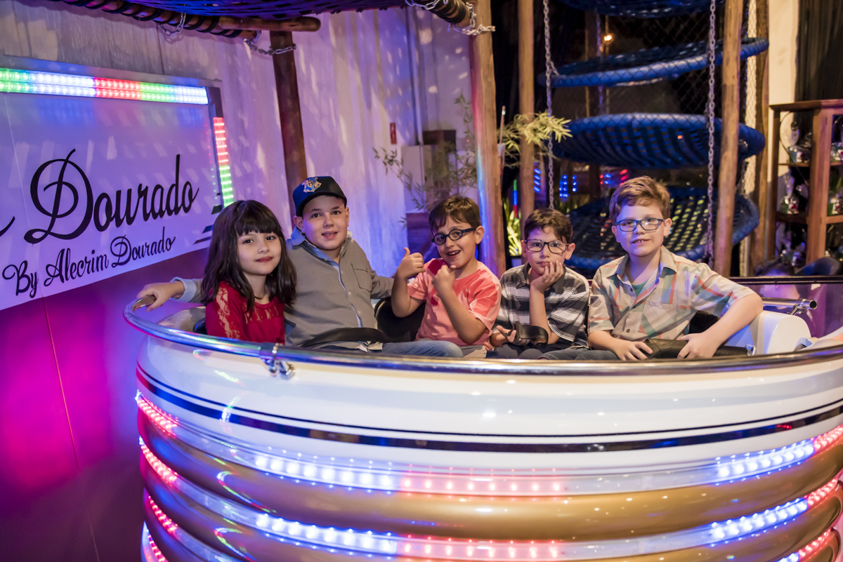 hora de curtir o brinquedo labamba