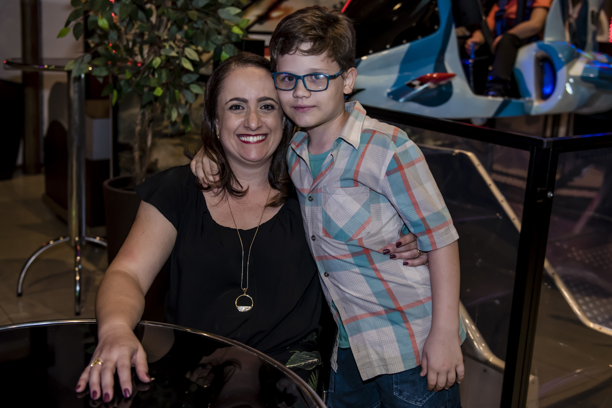 final da festa com carinho de mãe