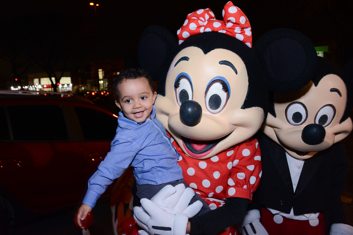 Matheus e a minie no Buffet Fábrica da Alegria, Morumbi
