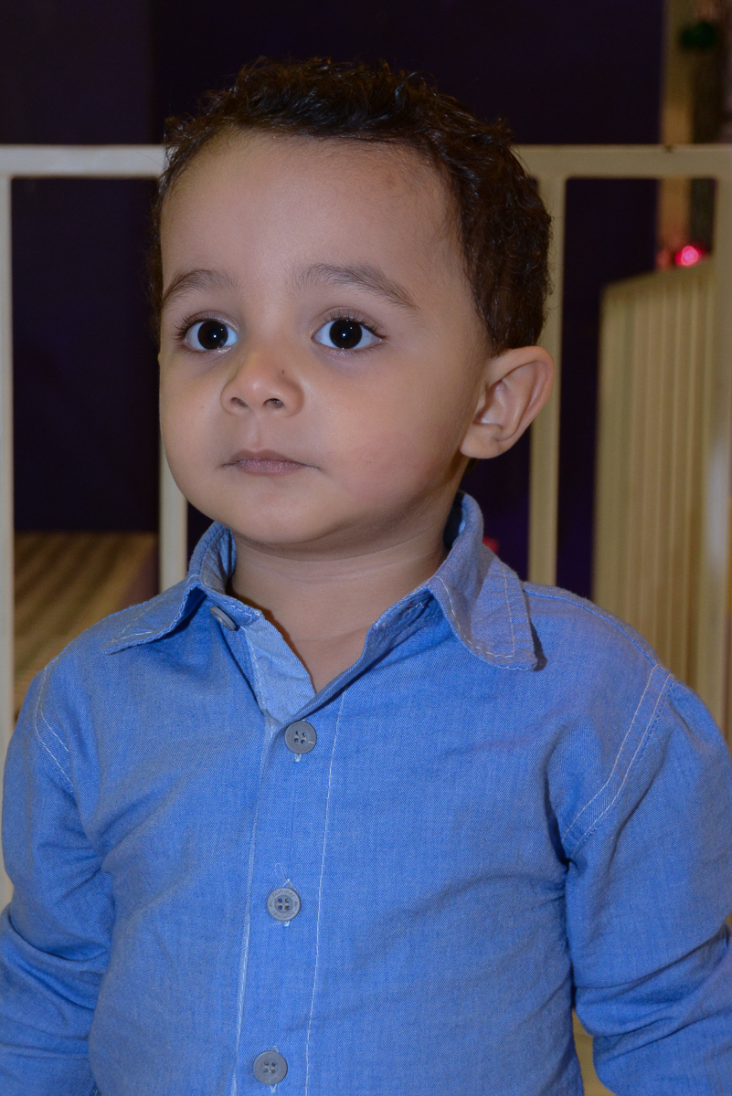 foto retrato do Matheus no Buffet Fábrica da Alegria, Morumbi
