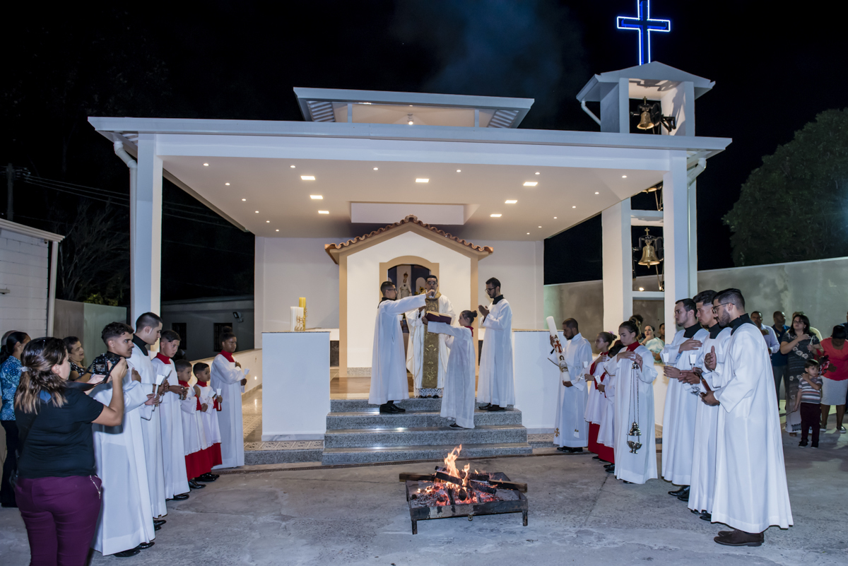 vai começar a cerimônia do batizado