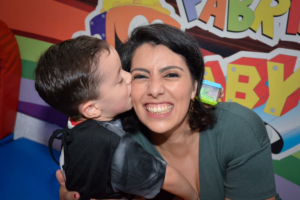 mamãe também ganha beijinho