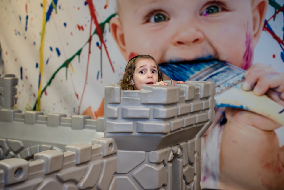 escondendo no castelo