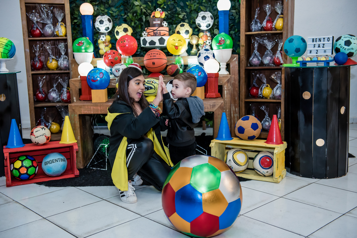 brincadeiras divertidas dos irmãos