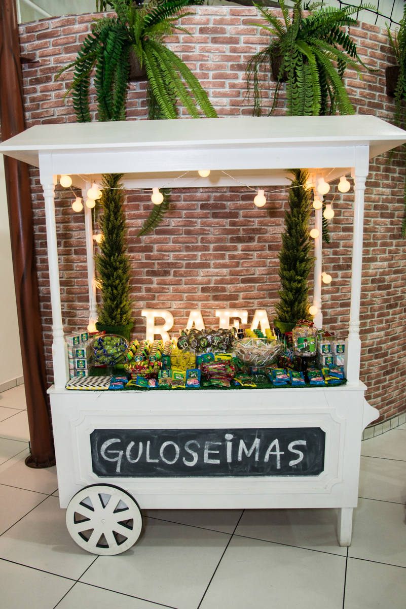 mesa de guloseimas