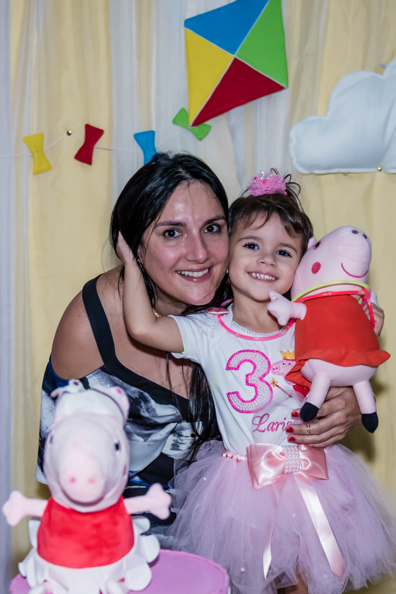 final da festa no abraço da mamãe