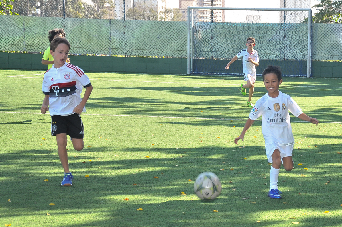 jogo de futebol no Buffet High Soccer