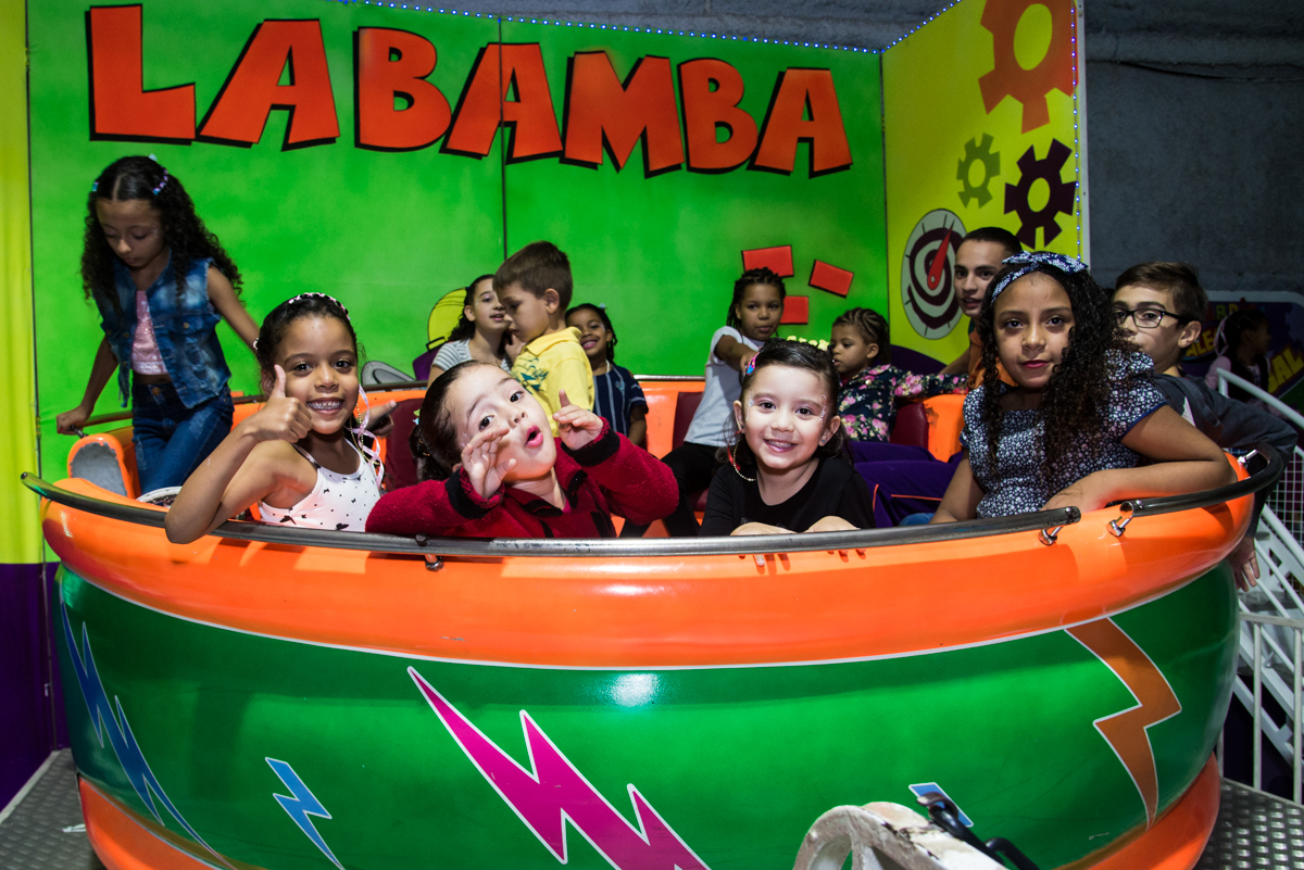A turma divertindo no labamba