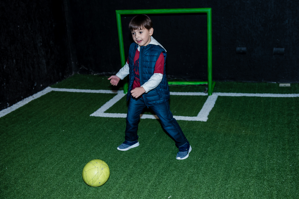 jogo de futebol divertido