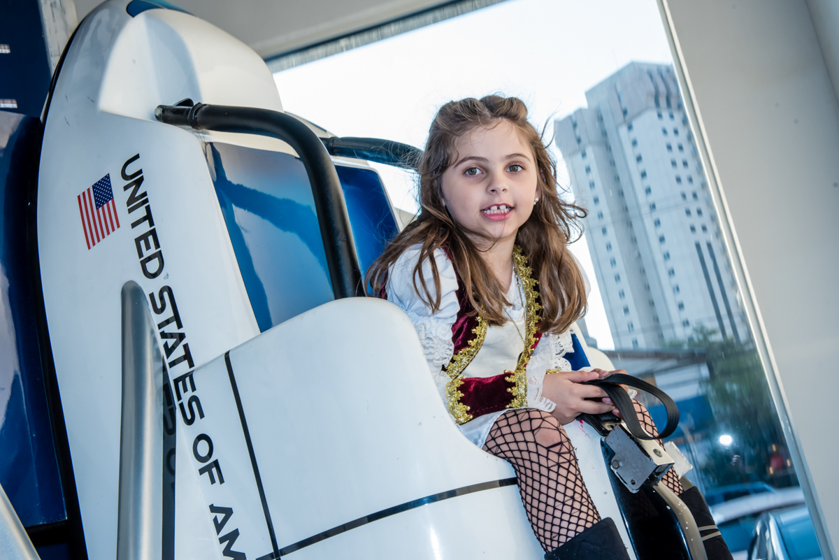 final da festa com muita alegria de todos os convidados